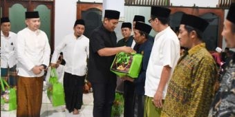 Wali Kota dan Kapolres Serahkan Bingkisan pada Peringatan Nuzulul Quran PCNU Kota Kediri