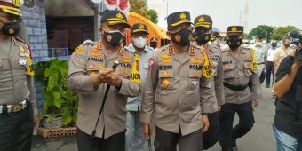 ​Kakorlantas Polri Tinjau Operasi Lilin di Pelabuhan Ketapang, Apresiasi Rapid Test Antigen