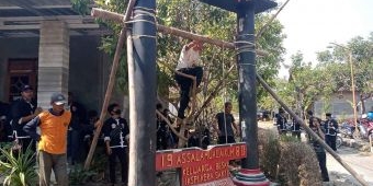 34 Tugu Silat di Ngawi Dibongkar Secara Sukarela