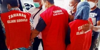 Dua Tersangka Terkait OTT Pungli PTSL di Desa Klantingsari Akhirnya Ditahan Kejari Sidoarjo