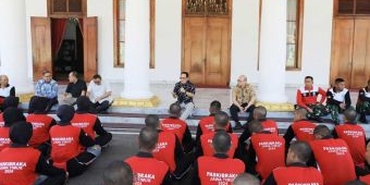 Pacu Semangat Paskibraka Jatim 2024, Pj. Gubernur Adhy: Fokus Berlatih dan Tampilkan yang Terbaik