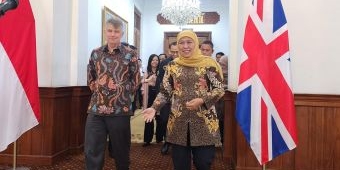 Bertemu Duta Besar Inggris untuk Indonesia, Khofifah Bahas Kerja Sama Strategis