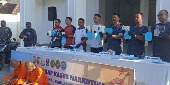 BNNK Tuban Amankan 2 Orang Pengedar Ribuan Pil Koplo