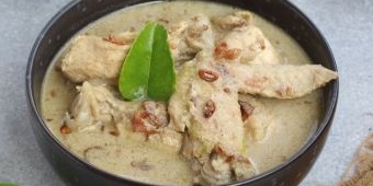 Resep Opor Ayam, Lauk Bersantan Gurih dan Lezat