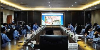 Wawali Batu Ikuti Puncak Peringatan HUT Korpri 2021 Melalui Teleconference