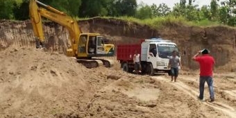 ​LSM Siliwangi Probolinggo Laporkan Penambangan Liar ke Pemprov Jatim