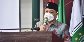 ​Hadiri Muscab, Wali Kota Eri Diberi Kopyah Berlogo PKB