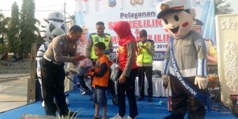 Peringati Hari Lantas, Satlantas Polres Pacitan Gelar Layanan SIM Keliling Berhadiah