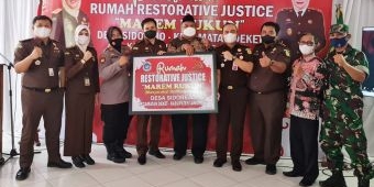 Kejari Lamongan Resmikan Rumah Restorative Justice di Desa Sidorejo