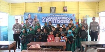 Polisi di Sidoarjo gelar Sosialisasi dan Baksos ke SD Terpencil saat Operasi Zebra Semeru 2024