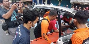 Diduga Terkena Serangan Jantung, Pengendara Mobil di Surabaya Meninggal Dunia