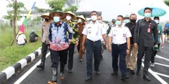 Program Padat Karya Bandara Trunojoyo Sumenep Berikan Dampak Ekonomi Masyarakat Sekitar