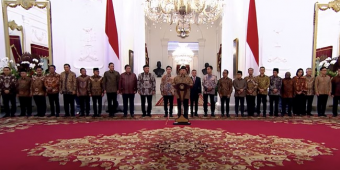 menyoal-​nasib-demokrasi-di-era-prabowo-gibran-kabinet-zaken-atau-politik-akomodatif-transaksi