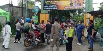 ​Hari Pertama PPKM Mikro, Polsek Krian Dirikan Posko Check Point di Zona Kuning