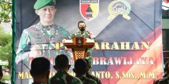 Kunker ke Kodim Probolinggo, Pangdam Brawijaya Ingatkan Pandemi Belum Berakhir