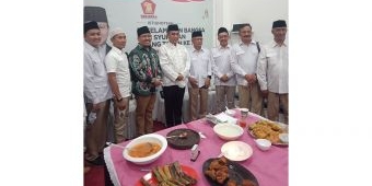 Mulan Jameela dan Ahmad Dhani Hadiri Vaksinasi Massal DPC Gerindra Kabupaten Pasuruan