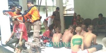 Satpol PP Bojonegoro Ciduk Delapan Anak Punk, Tiga di antaranya Perempuan