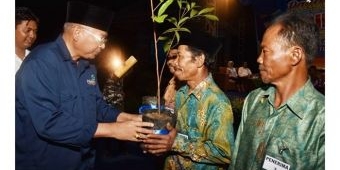 Kunjungi Bina Desa di Tumpakrejo, Bupati Malang Berikan Apresiasi ke Petani