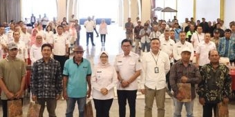 Melalui DBHCHT, Petani di Blitar Kini Miliki Jaminan Sosial Ketenagakerjaan Lewat Program Aji Tani