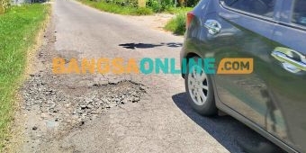 Jalan Berlubang Dikeluhkan Warga, DPUPR Jombang: Segera Ditangani