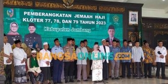 Bupati Jombang Berangkatkan 3 Kloter Jemaah Haji