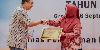 PT Smelting Raih Penghargaan Pembina Kemitraan Terbaik Bidang Penanaman Modal dari Pemkab Gresik