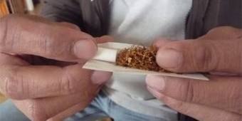 Sikapi Isu Kenaikan Harga Rokok, Pedagang di Banyumas Keberatan, Perokok Siap Pindah ke Tingwe