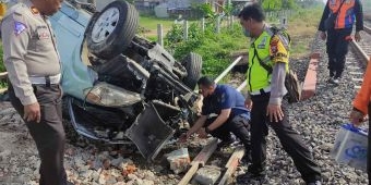 Avanza Vs Kereta di Sidoarjo, Sopir Mobil Tewas Usai Jalani Perawatan