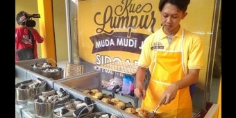 ​Kue Lumpur Muda-mudi Kini Hadir di Tuban