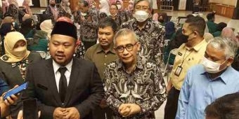 Tutup KKN Unusa 2022, Bupati Gresik Pesan Mahasiswa agar Berinovasi