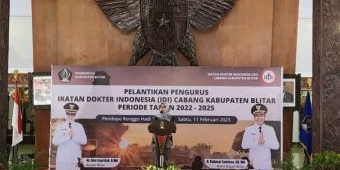 Di Pelantikan IDI Cabang Kabupaten Blitar, Bupati Apresiasi Para Dokter