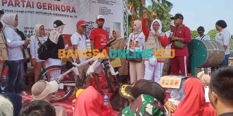 Jalan Sehat Gerindra Gresik Berhadiah Motor dan Puluhan Hadiah Hiburan Diikuti Ribuan Warga