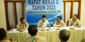 Hadiri Raker II PWI Sidoarjo, Ketua DPRD Dorong Insan Pers Bersinergi Hasilkan Program Strategis