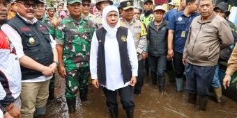 Waspada Penyakit Leptospirosis di Musim Hujan, Gubernur Khofifah Imbau Masyarakat Terapkan PHBS