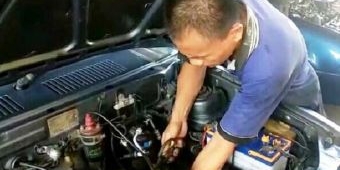 Jasa Bengkel Mobil Tradisional di Pacitan Masih Tetap Bertahan