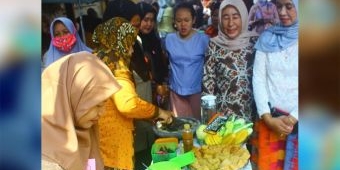 RT 5 RW 2 Pelopori Festival Rujak Uleg di Kelurahan Kedurus