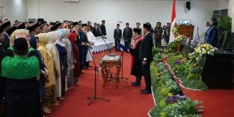 Pj Wali Kota Kediri Sampaikan Arahan Mendagri saat Pelantikan Anggota DPRD Periode 2024-2029