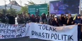 Mahasiswa Jogja tuding MK Diperalat Dinasti Politik, Sindir Jokowi?