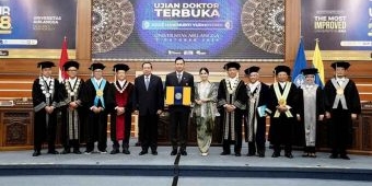 Angkat Isu Soal Cita-cita Bangsa Capai Indonesia Emas 2045, AHY Jalani Ujian Promosi Doktor di Unair