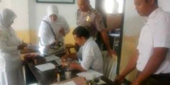 Cegah Pungli, Propam Polres Bondowoso Sidak Penerbitan SKCK dan Sidik Jari