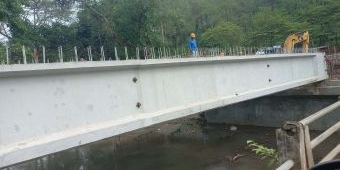 Pemkab Mojokerto Terus Bangun dan Lakukan Perbaikan Jembatan Guna Akses Berobat Masyarakat