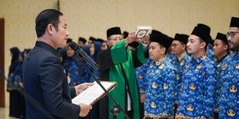 Lantik 400 PNS Jabatan Fungsional, Bupati Yuhronur Ajak Maksimalkan Pelayanan Publik