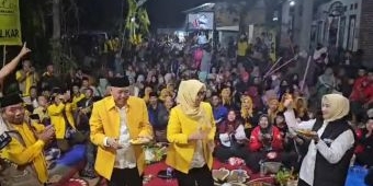 Peringati HUT, Golkar Pasuruan Hadirkan 60 Tumpeng Bersama Ning Wardah