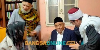 Makan Sisa Makanan Tamu, Akhlak Syaikh Sahawi, Imam Madzhab Syafi'i Mesir