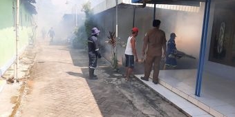 Cegah Virus Chikungunya, Puskesmas Gempol Pasuruan Lakukan Fogging di Dusun Jembrung I