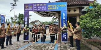 Ambil Paspor di Kantor Imigrasi Blitar Kini Kian Mudah, Tak Perlu Turun dari Mobil