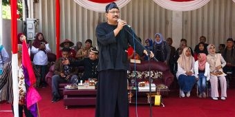 Wali Kota Pasuruan Lepas Keberangkatan Peserta Mini Carnival Kebonsari Season II