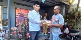 Gus Barra Kunjungi Rumah Korban Kebakaran di Desa Sidomulyo