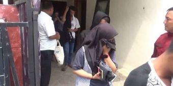 Diduga untuk Tempat Prostitusi, Rumah Kos di Jombang Digerebek Warga