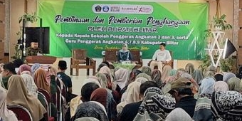 Ada Yel-Yel Cinta Mak Rini saat Pembinaan Kepsek dan Guru, Begini Penjelasan Kadindik Blitar